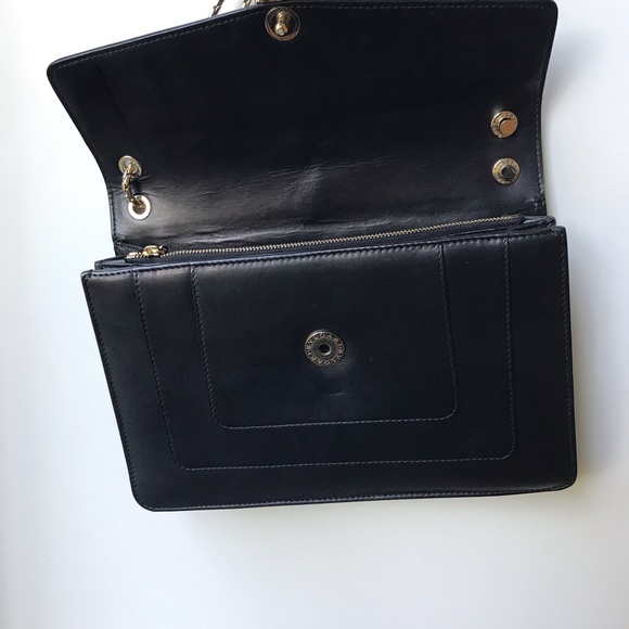 SOLD Bvlgari serpenti forever shoulder bag. - Picture 7 of 8